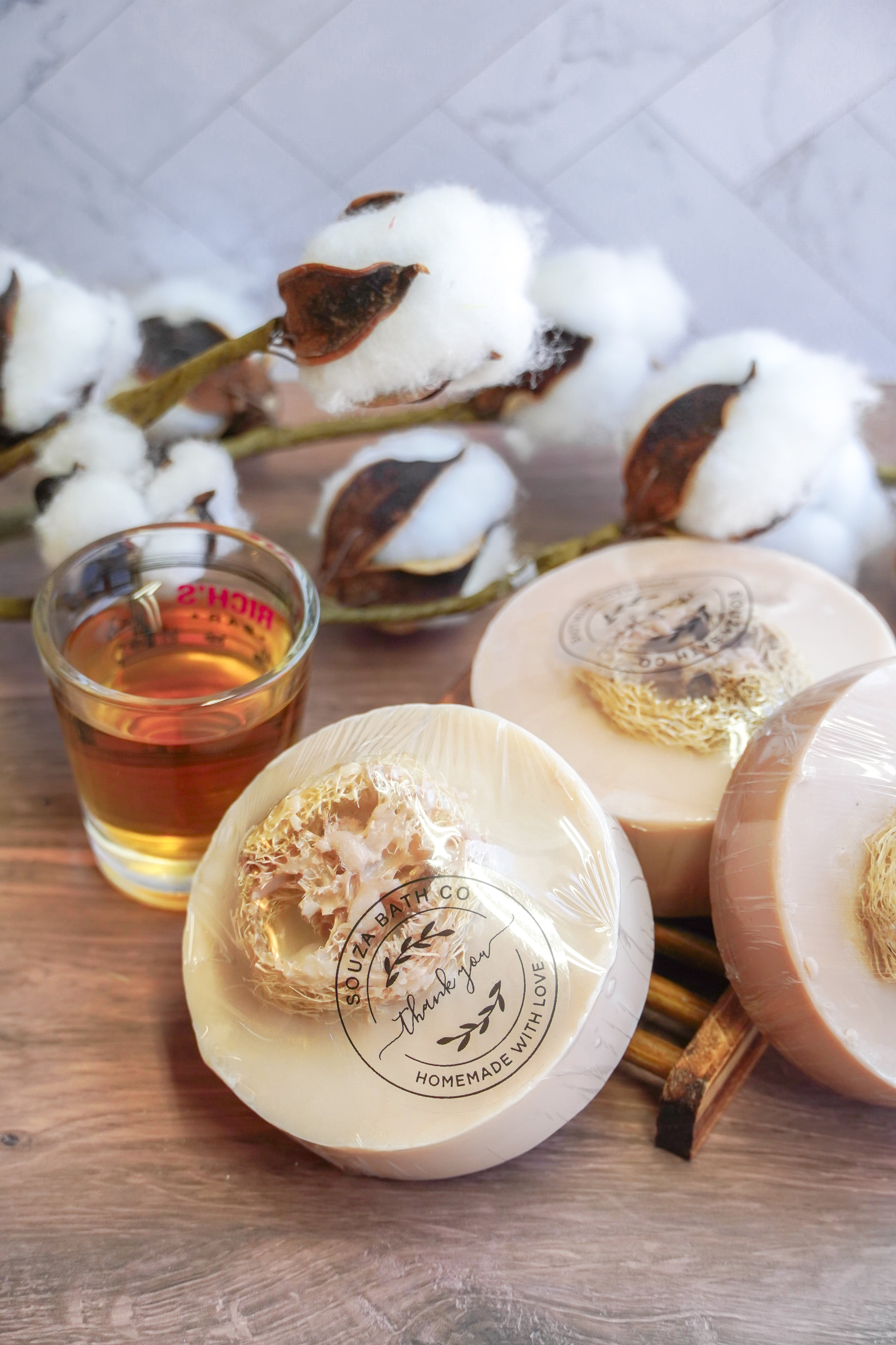Vanilla Bourbon Loofah Soap Bar
