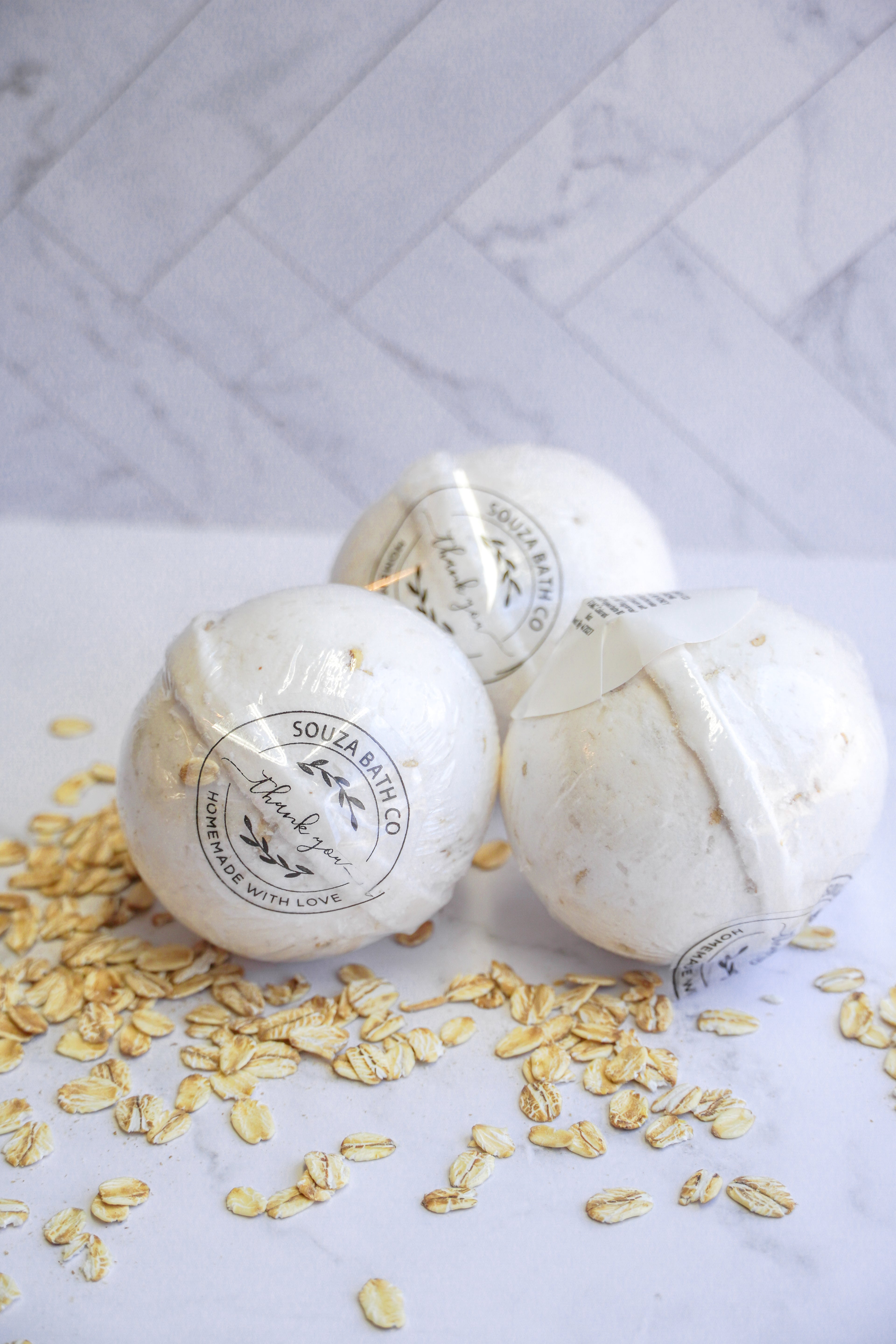 Oatmeal Honey Bath Bomb